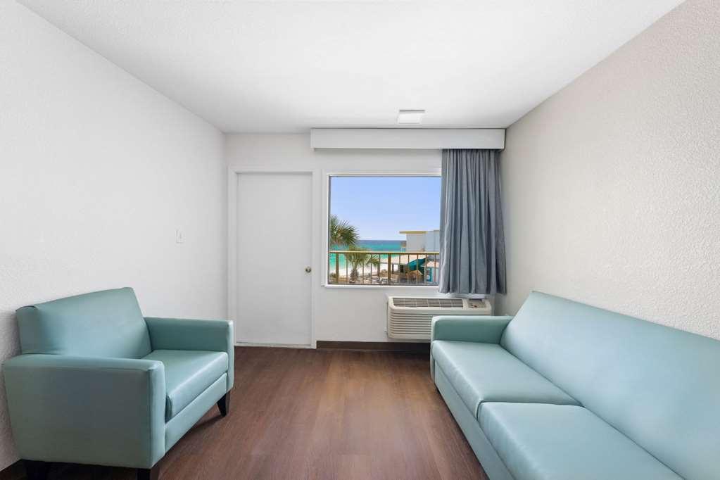 Chateau Beachfront Hotel, A By The Sea Resort パナマシティービーチ 部屋 写真
